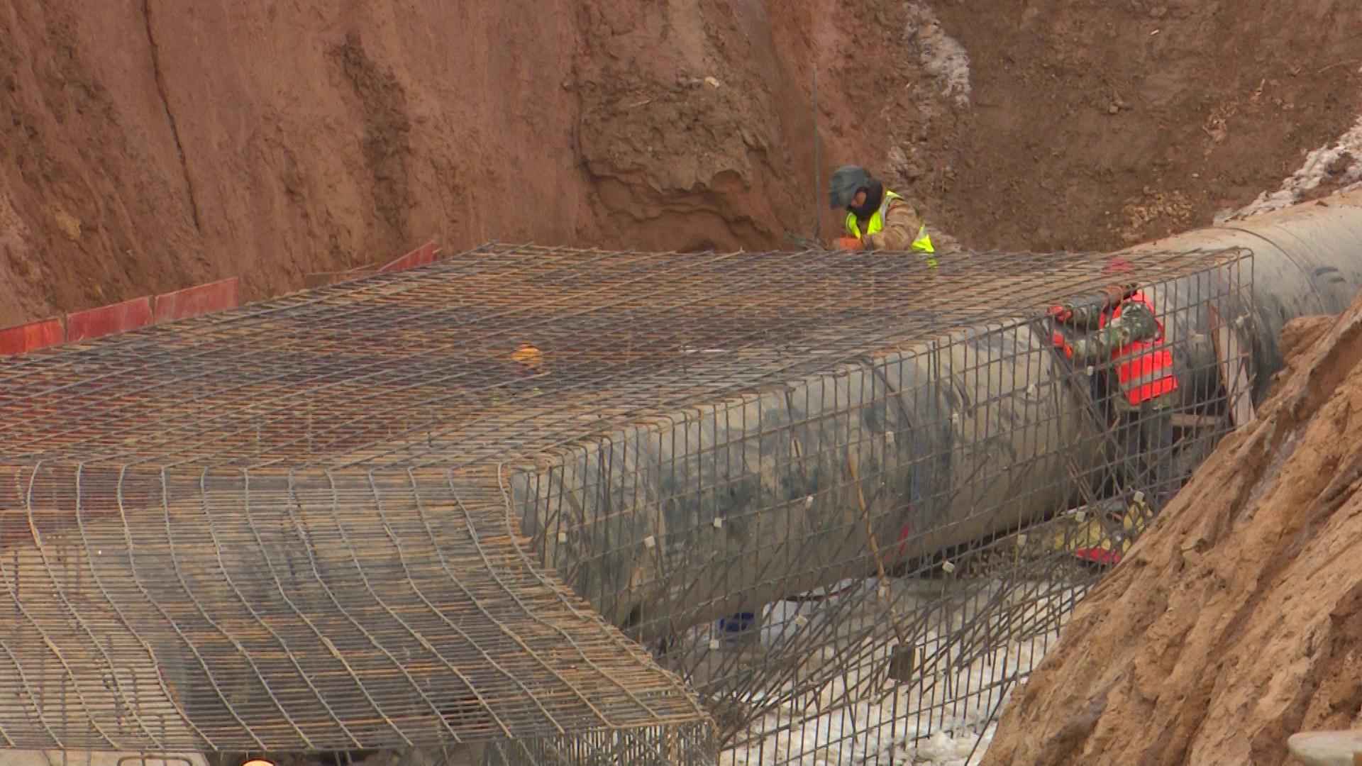 太原热浸涂塑钢管 阳曲县中社河河道综合治理工程:全力以赴保工期 为太忻一体化经济区建设作贡献 太原热浸涂塑钢管 阳曲县中社河河道综合治理工程:全力以赴保工期 为太忻一体化经济区建设作贡献