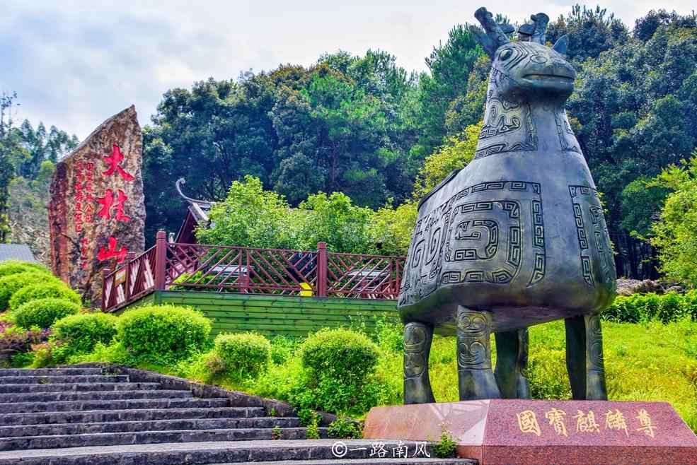揭阳热浸塑涂塑钢管：奥仁格管道铸就汕昆高速公路的坚固脊梁
