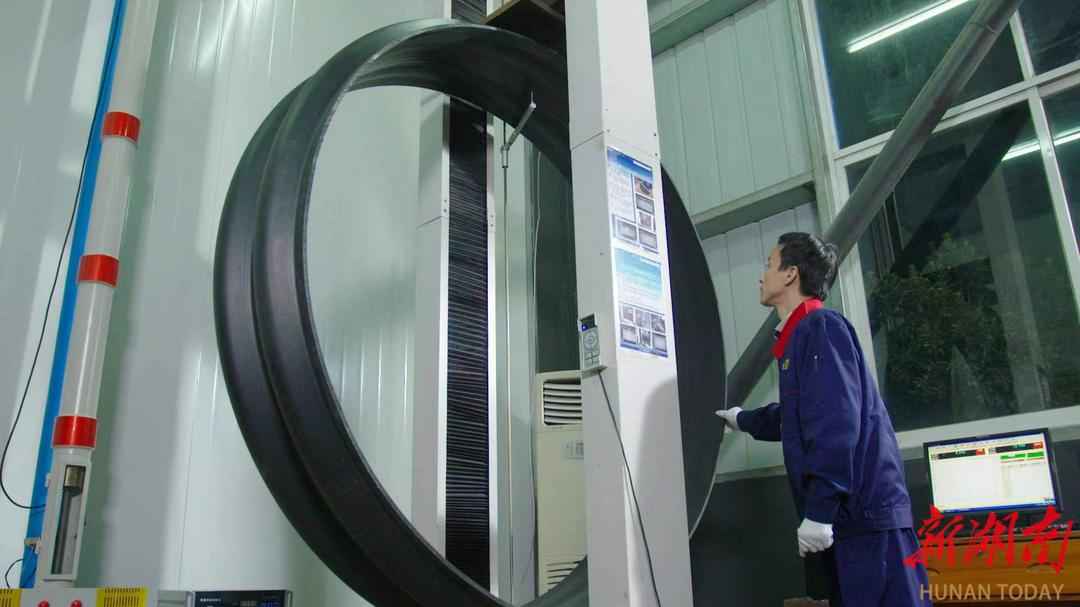 湖南热浸涂塑钢管品牌甄选：天卓管业跻身专精特新小巨人行列