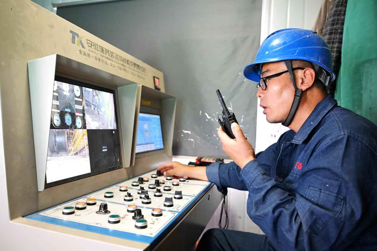 稳增长促发展攻坚年｜宁夏最长电力地下顶管工程贯通