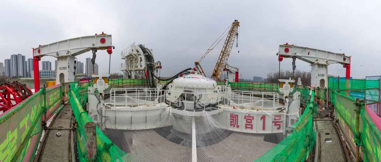 施工占地节约三成、工期缩短八成，这项电力管廊施工技术引领行业革新