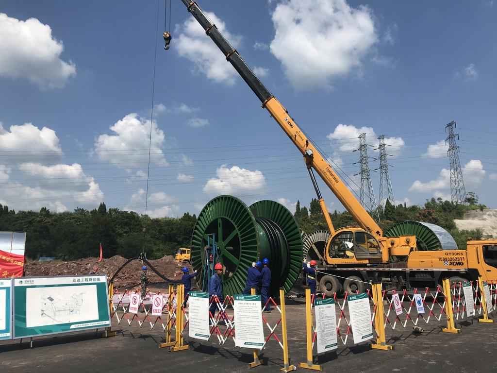 内江高新区携手国网内江供电公司，开启政企电力合作新篇章