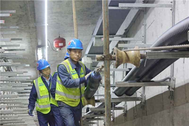 合肥新站高新区地下管廊大揭秘:36.8公里电力缆线智慧入驻,城市生命线全面升级 合肥新站高新区地下管廊大揭秘:36.8公里电力缆线智慧入驻,城市生命线全面升级
