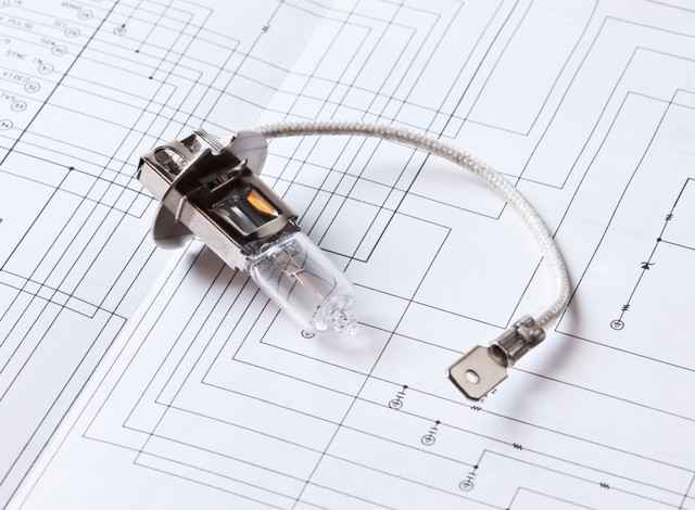 pc电力管 pc灯管一闪一闪的是什么原因 pc电力管 pc灯管一闪一闪的是什么原因