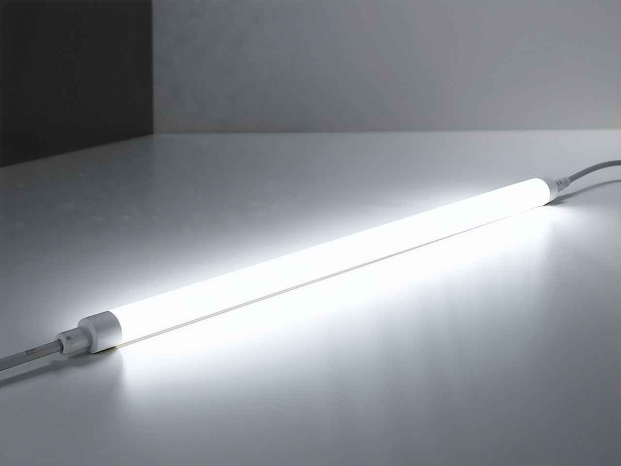 杭州PC电力管：PC灯管一闪一闪的原因与解决方案