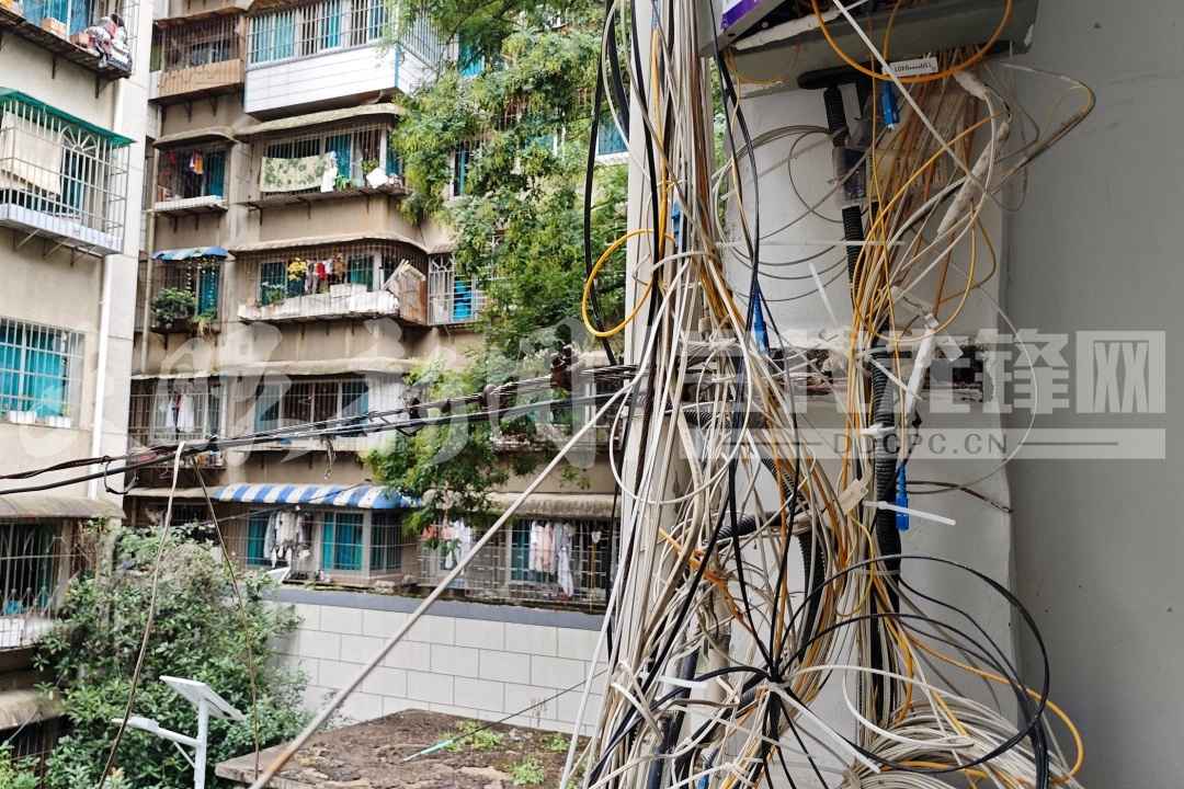 贵阳小区通信线缆安全隐忧:奥仁格管道助力智能化改造 贵阳小区通信线缆安全隐忧:奥仁格管道助力智能化改造